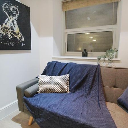 Spacious 1 Bed Apartment 1 Minute Walk From Square 诺丁汉 外观 照片