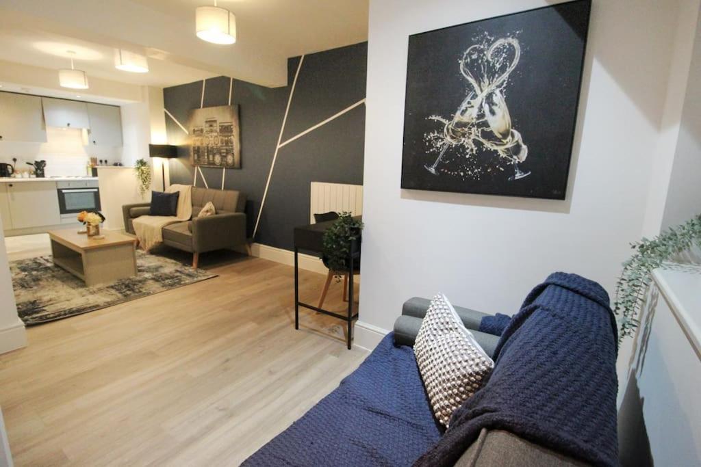 Spacious 1 Bed Apartment 1 Minute Walk From Square 诺丁汉 外观 照片